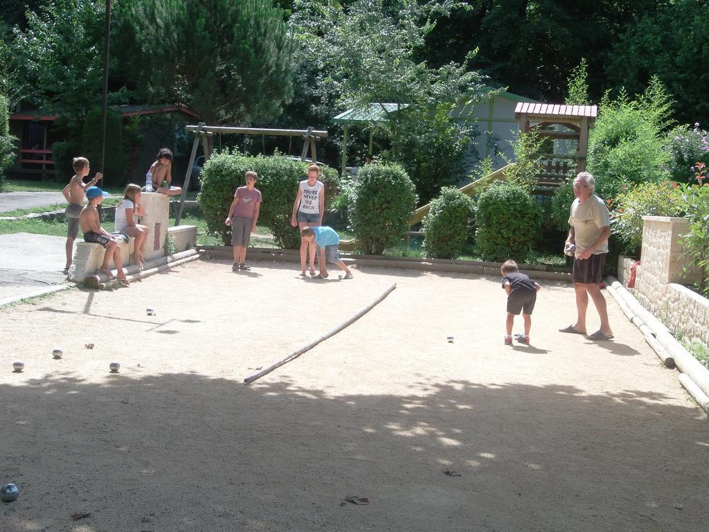 Camping Les Sources Saint-Jean-du-Gard Εξωτερικό φωτογραφία