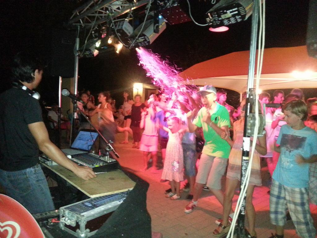 Camping Les Sources Saint-Jean-du-Gard Εξωτερικό φωτογραφία