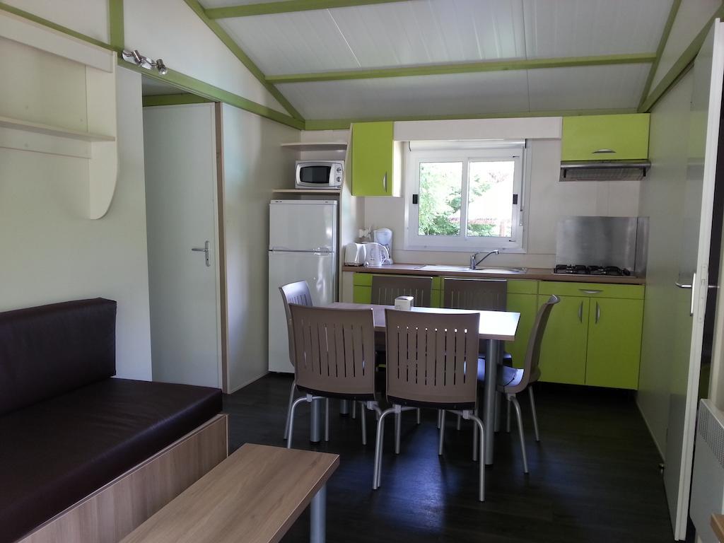 Camping Les Sources Saint-Jean-du-Gard Δωμάτιο φωτογραφία